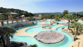 Holidays in the Côte d'Azur - Family holiday resort with water park in France