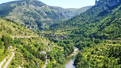 Nature et Rivière, France - Glamping in France at Nature et Rivière