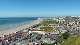 Town in the region - Dieppe City Panorama (© By Ennepetaler86 (Own work) [CC BY-SA 3.0 (http://creativecommons.org/licenses/by-sa/3.0)], via Wikimedia Commons (original photo: https://commons.wikimedia.org/wiki/File:France.Dieppe.City.Panorama.July2011.jpg))