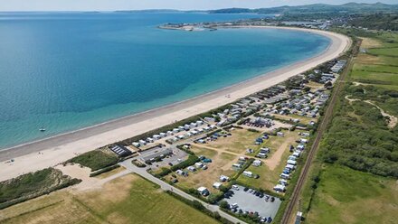 Abererch Sands Holiday Centre for Family-Friendly Coastal Breaks on the Llyn Peninsula, Pwllheli - Nestled just behind 4 miles of private beach