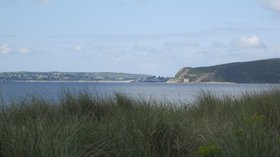 Tywyn Pwllheli Sand dune  (© © Copyright Alan Fryer (https://www.geograph.org.uk/profile/10843) and licensed for reuse (https://www.geograph.org.uk/reuse.php?id=3072838) under this Creative Commons Licence (https://creativecommons.org/licenses/by-sa/2.0/).)
