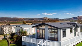 Holidays in Rhyl - New Pines Holiday Home Park, Rhyl