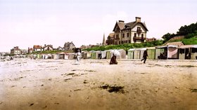 The beach, Saint-Pair-sur-Mer, Normandy (© By …trialsanderrors [CC BY 2.0 (http://creativecommons.org/licenses/by/2.0)], via Wikimedia Commons (original photo: https://commons.wikimedia.org/wiki/File:Flickr_-_%E2%80%A6trialsanderrors_-_The_beach,_Saint-Pair-sur-Mer,_Normandy,_France,_ca._1895.jpg))