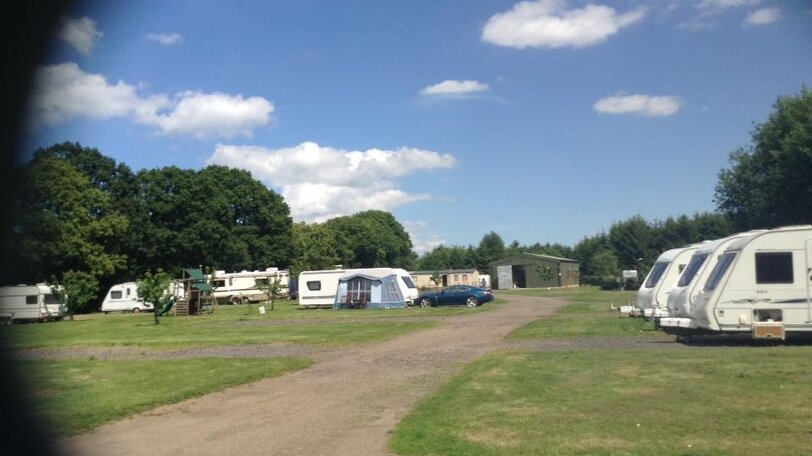 Caravan and camping holidays in Kent - The Finches Caravan and Camping Park, Kingswood