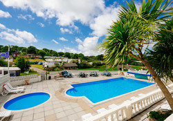 Heated swimming pool