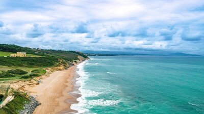 Family campsite near the beach in France - Berrua Campsite, Bidart