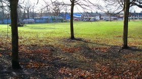 The north side of Braunstone Park in Leicester  (© © Copyright Mat Fascione (https://www.geograph.org.uk/profile/11776) and licensed for reuse (http://www.geograph.org.uk/reuse.php?id=1062720) under this Creative Commons Licence (https://creativecommons.org/licenses/by-sa/2.0/).)