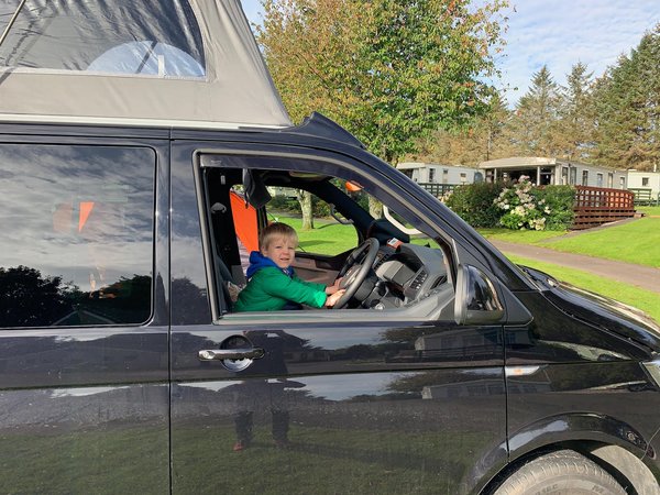 10 tips for surviving camping with toddlers - Have fun with toddlers and campervans (© Anna Morris)