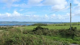 Farmland near Stranraer close to the caravan site (© © Copyright Billy McCrorie (https://www.geograph.org.uk/profile/22650) and licensed for reuse (http://www.geograph.org.uk/reuse.php?id=5682809) under this Creative Commons Licence (https://creativecommons.org/licenses/by-sa/2.0/).)