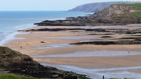 Summerleaze Beach, Bude (© © Copyright Tom Jolliffe (http://www.geograph.org.uk/profile/12147) and licensed for reuse (http://www.geograph.org.uk/reuse.php?id=1304592) under this Creative Commons Licence (https://creativecommons.org/licenses/by-sa/2.0/).)