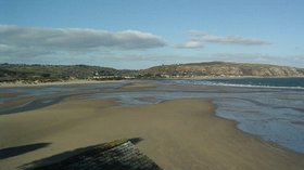 Abersoch in Winter  (© © Copyright michael hardman (https://www.geograph.org.uk/profile/3638) and licensed for reuse (https://www.geograph.org.uk/reuse.php?id=83111) under this Creative Commons Licence (https://creativecommons.org/licenses/by-sa/2.0/).)