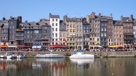 In the region: Calvados Honfleur port (© By Pinpin (Own work) [GFDL (http://www.gnu.org/copyleft/fdl.html), CC-BY-SA-3.0 (http://creativecommons.org/licenses/by-sa/3.0/) or CC BY 2.5 (http://creativecommons.org/licenses/by/2.5)], via Wikimedia Commons (GFDL copy: https://en.wikipedia.org/wiki/GNU_Free_Documentation_License, original photo: https://commons.wikimedia.org/wiki/File:France_Calvados_Honfleur_port.jpg))