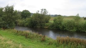 River Wear north of Batts Terrace near the caravan site (© © Copyright Alex McGregor (https://www.geograph.org.uk/profile/45095) and licensed for reuse (http://www.geograph.org.uk/reuse.php?id=2056707) under this Creative Commons Licence (https://creativecommons.org/licenses/by-sa/2.0/).)