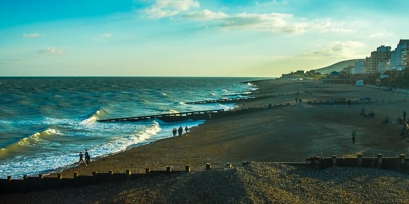 Grey Tower Caravan Park - Eastbourne Beach