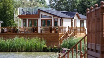 Luxury lodge parks with activities in the East Midlands - Tydd St. Giles, Wisbech, Cambridgeshire
