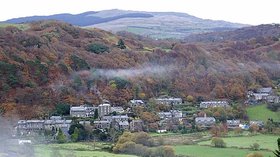 Maentwrog (© © Copyright David Kitching (http://www.geograph.org.uk/profile/2642) and licensed for reuse (http://www.geograph.org.uk/reuse.php?id=62472) under this Creative Commons Licence (https://creativecommons.org/licenses/by-sa/2.0/).)