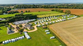 Oxfordshire holiday park - Cotswold Hills Country Park, Chipping Norton