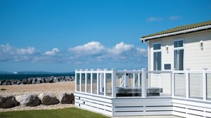 Family holiday park in West Sussex - Holiday homes with sea views at Seal Bay Resort, Chichester