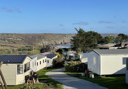 Cornwall caravan park - Kennack Sands Holiday Park, Helston Cornwall