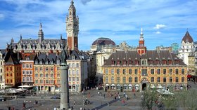 Attractions in the region - Lille vue gd place (© By Velvet (Own work) [CC BY-SA 3.0 (http://creativecommons.org/licenses/by-sa/3.0)], via Wikimedia Commons (original picture: https://commons.wikimedia.org/wiki/File:Lille_vue_gd_place.JPG))