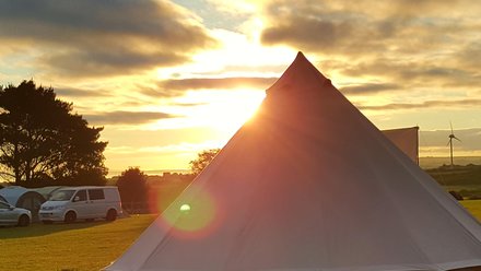 Holidays in Padstow, Cornwall - Tent field at sunrise, Atlantic Bays Holiday Park