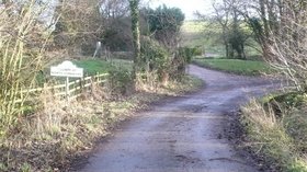North Yorkshire county boundary - panorama (© flipflopnick [CC BY-SA 3.0 (https://creativecommons.org/licenses/by-sa/3.0)], via Wikimedia Commons (original photo: https://commons.wikimedia.org/wiki/File:North_Yorkshire_county_boundary_-_panoramio.jpg))