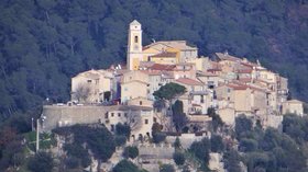 Village of La Roquette sur Var (© By MOSSOT (Own work) [CC BY-SA 3.0 (http://creativecommons.org/licenses/by-sa/3.0)], via Wikimedia Commons)