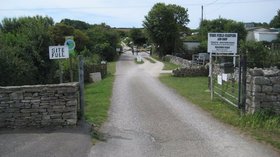 Tom's Field campsite, Langton Matravers (© © Copyright Paul E Smith (http://www.geograph.org.uk/profile/36395) and licensed for reuse (http://www.geograph.org.uk/reuse.php?id=2211482) under this Creative Commons Licence (https://creativecommons.org/licenses/by-sa/2.0/).)