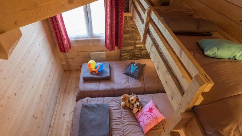 L'Etoile Des Neiges blog 5 - Family-friendly log cabins and chalets at L'Etoile Des Neiges