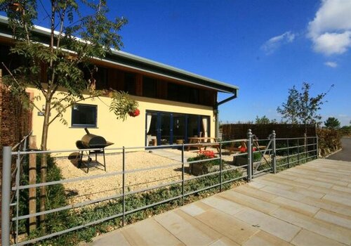 Photo of Holiday Home/Static caravan: 4 Bedroom Cottage