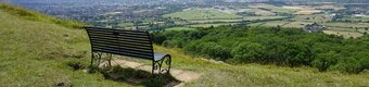 Bench overlooking Cheltenham Racecourse  - Bench overlooking Cheltenham Racecourse (© © Copyright Bill Boaden (https://www.geograph.org.uk/profile/42541) and licensed for reuse (https://www.geograph.org.uk/reuse.php?id=4646715) under this Creative Commons Licence (https://creativecommons.org/licenses/by-sa/2.0/).)