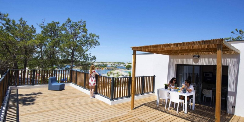 Holiday apartments with a view at Les Petits Camarguais