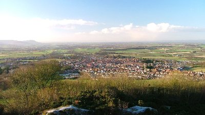 Great Ayton, North Yorkshire (© Mick Garratt [CC BY-SA 2.0 (https://creativecommons.org/licenses/by-sa/2.0)], via Wikimedia Commons (original photo: https://commons.wikimedia.org/wiki/File:Great_Ayton,_North_Yorkshire.jpg))