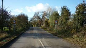 Entering Ulley, South Yorkshire  (© © Copyright Ian S (https://www.geograph.org.uk/profile/48731) and licensed for reuse (http://www.geograph.org.uk/reuse.php?id=2709767) under this Creative Commons Licence (https://creativecommons.org/licenses/by-sa/2.0/).)