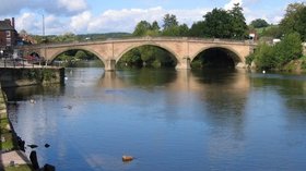 Bewdley Bridge (© © Copyright Dominic Moore (http://www.geograph.org.uk/profile/13565) and licensed for reuse (http://www.geograph.org.uk/reuse.php?id=404593) under this Creative Commons Licence (https://creativecommons.org/licenses/by-sa/2.0/).)