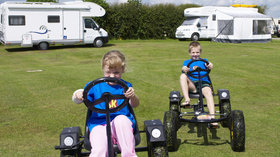 Withernsea TouringDSC_0009 - Camping (© Park Resorts)