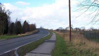 Sim Balk Lane (© Darren Haddock / Sim Balk Lane (original photo: https://commons.wikimedia.org/wiki/File:Sim_Balk_Lane_-_geograph.org.uk_-_259199.jpg))